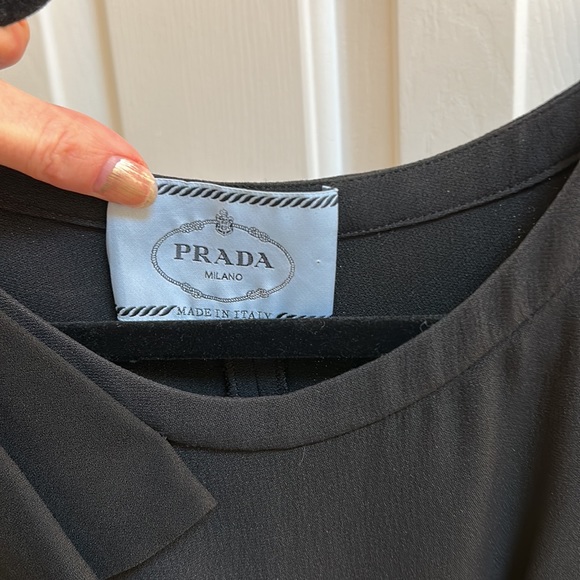Prada Dress absolutely gorgeous - Picture 7 of 7